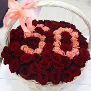 Букет на юбилей купить в Донецке