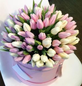 Цветы на 8 марта купить в Донецке